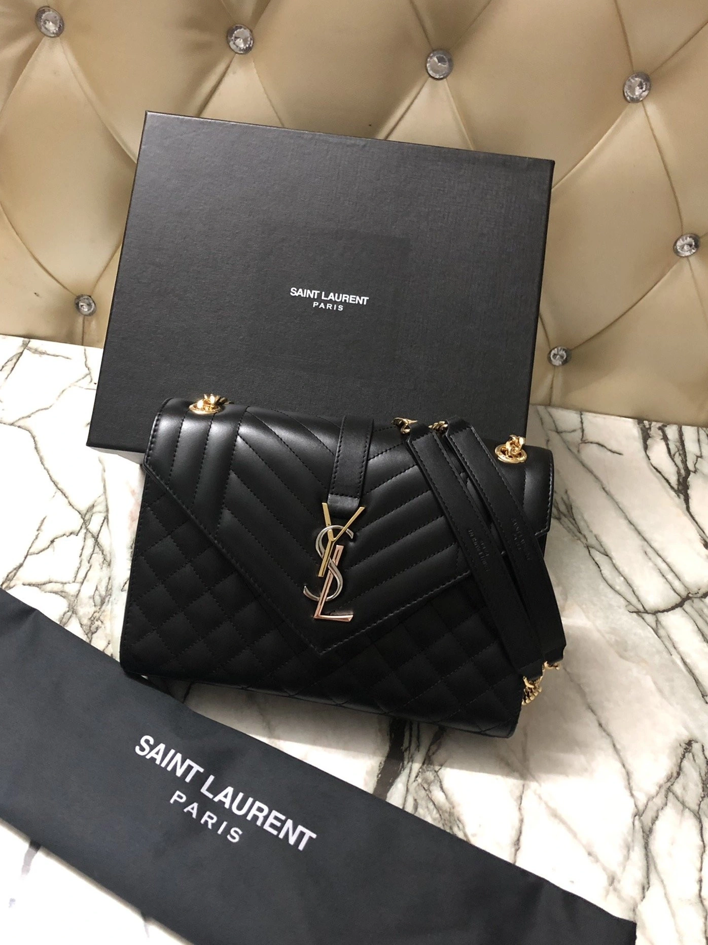 BAG MEDIUM YSL ENVELOPE 0820